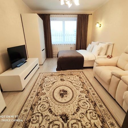 Comfort Apartments - Bright Family Suite Гродно Екстер'єр фото