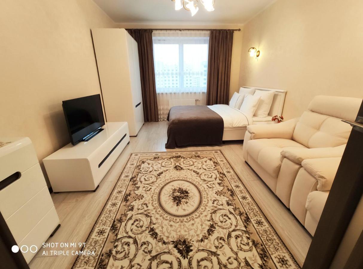 Comfort Apartments - Bright Family Suite Гродно Екстер'єр фото