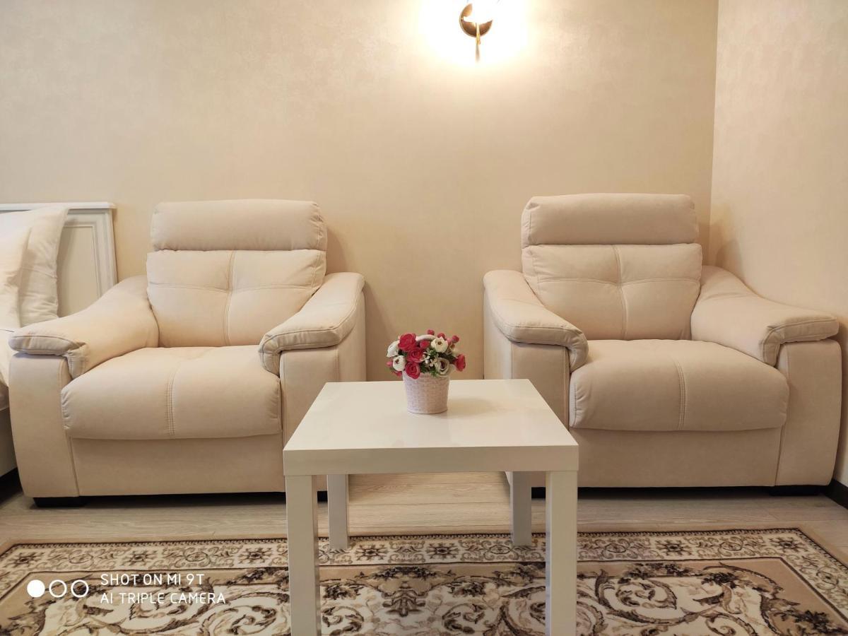 Comfort Apartments - Bright Family Suite Гродно Екстер'єр фото