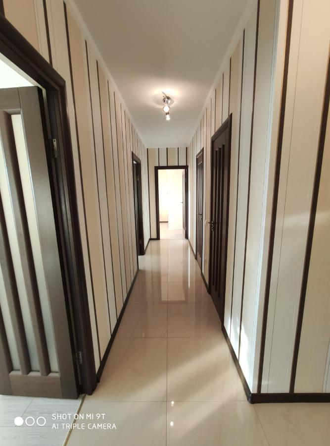 Comfort Apartments - Bright Family Suite Гродно Екстер'єр фото